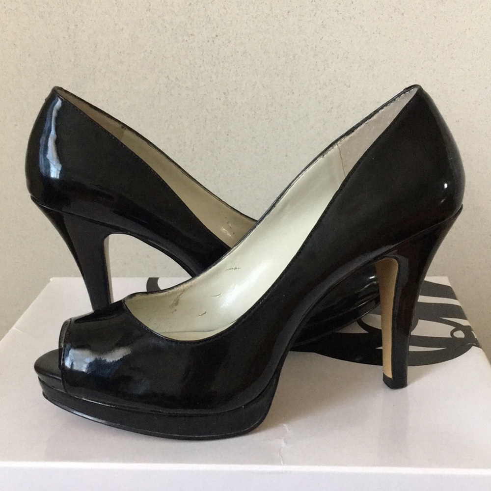 Nine West DANEE Platform Pumps